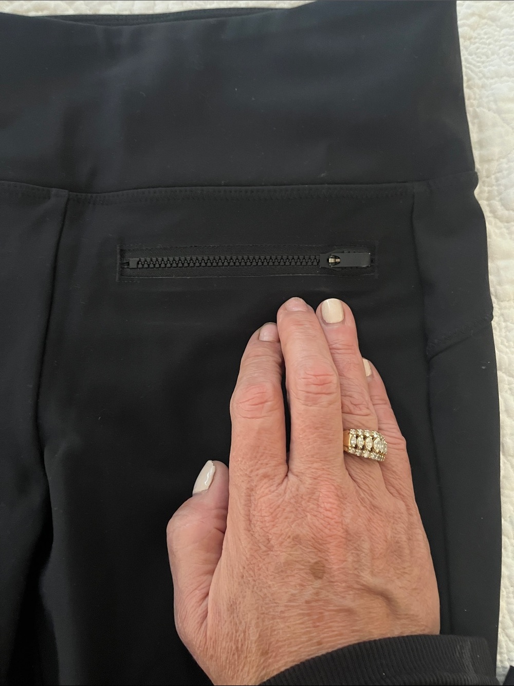 Athleta Black Leggings with Zipper Pockets in front S - Picture 2 of 9